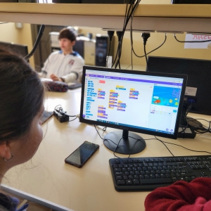Diseñando videojuegos, aprendemos a programar!!